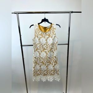 Santa Maria White Lace Midi Dress